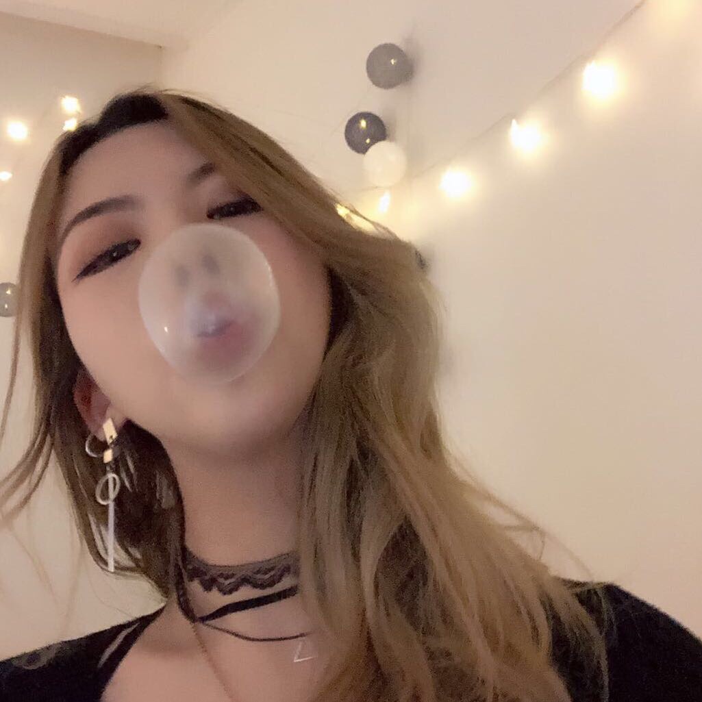 半夜睡不着，上来水一贴
16 / 作者:凄凄惨惨戚戚 / 