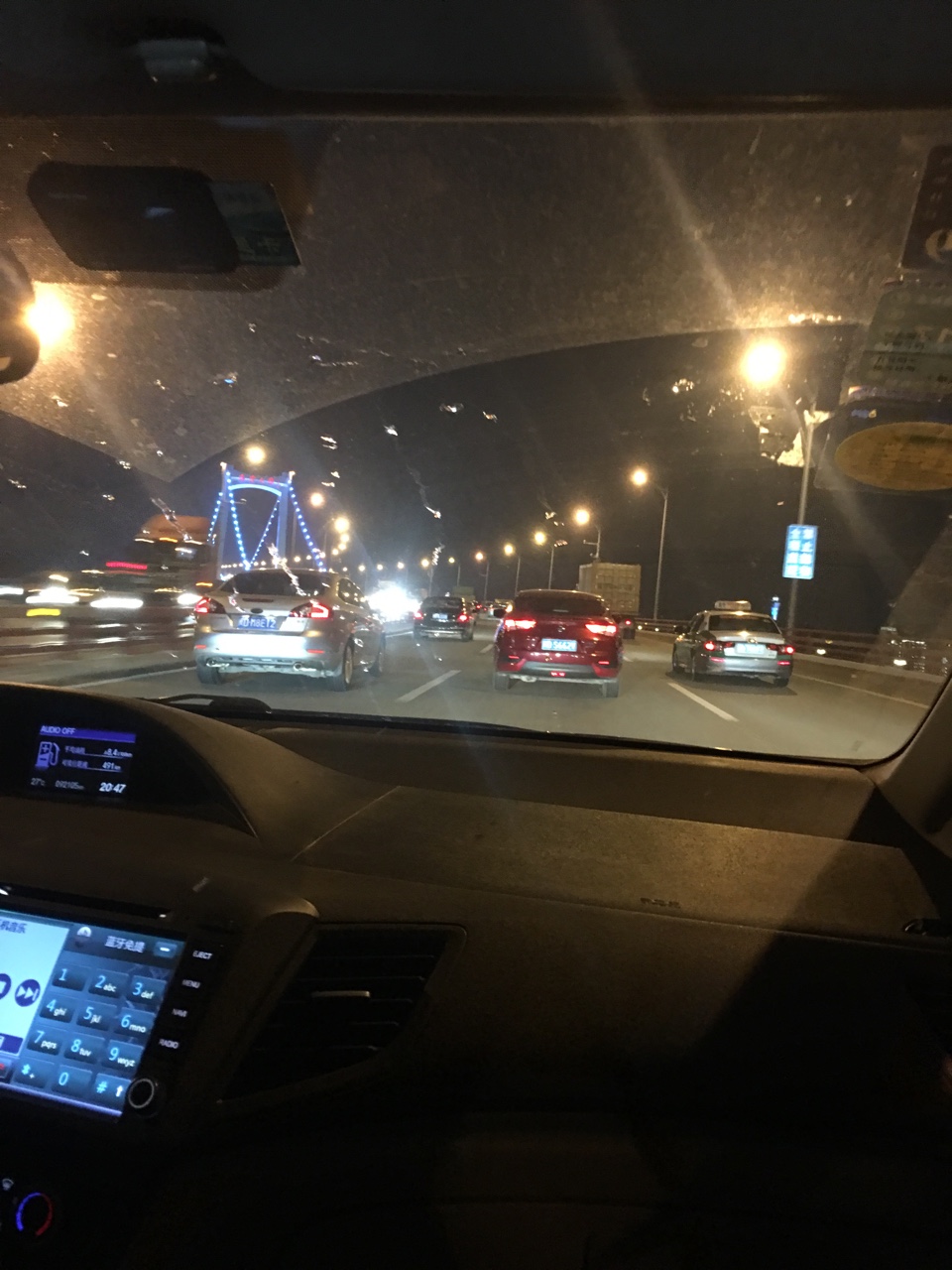 坦白的必经之路车上对着老姐一言不敢发

44 / 作者:一入地狱深似海 / 