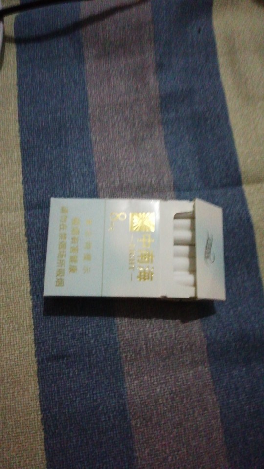 卡农老哥们对不起了。对不起你们了，我为了帮妻子还债，误入歧途，每天就还1047 / 作者:细9 / 