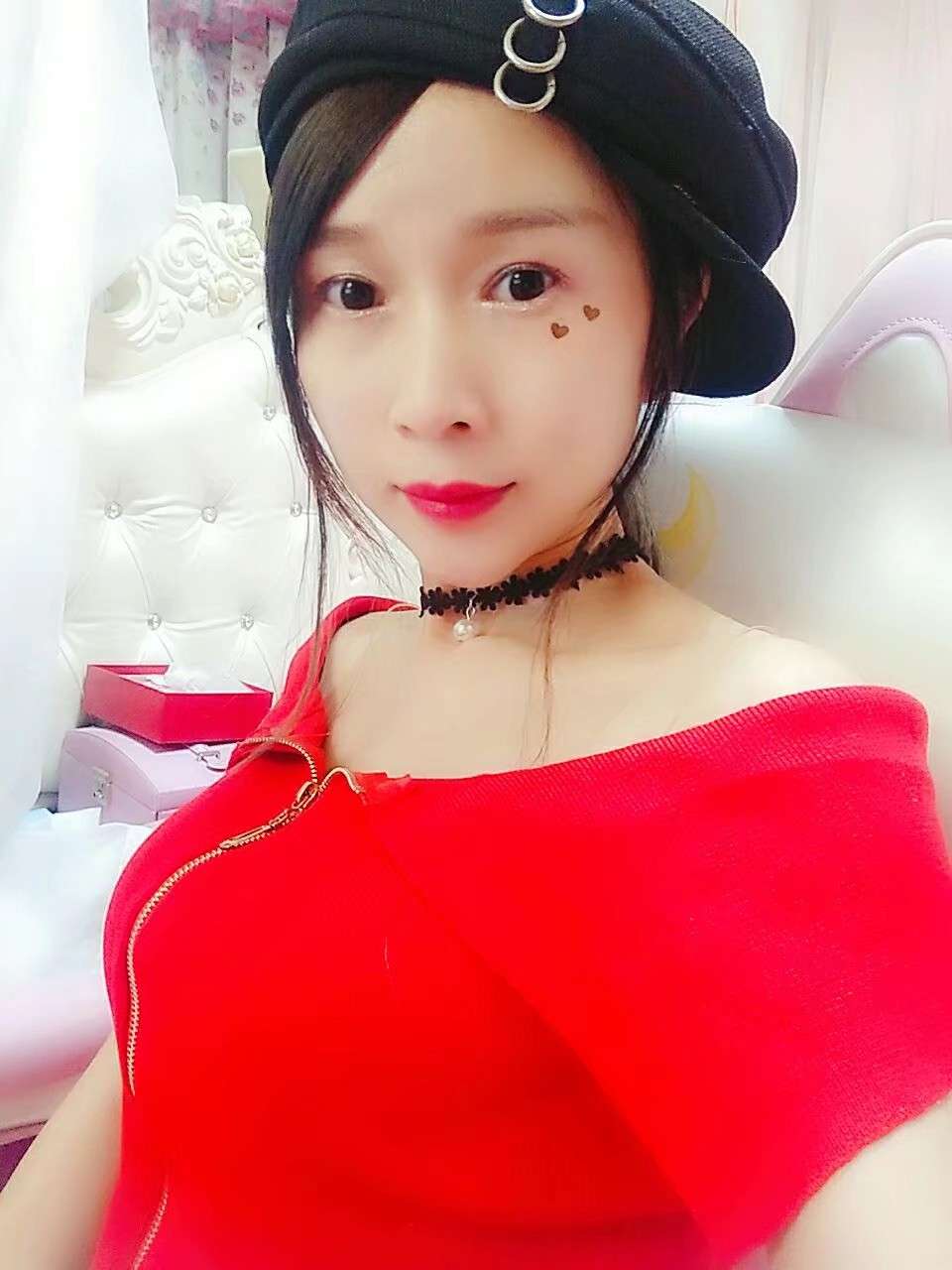 祝自己生日快乐！！！有没有佛山的祝自己生日快乐！！！有没有佛山的老哥们带9 / 作者:大胸姐 / 