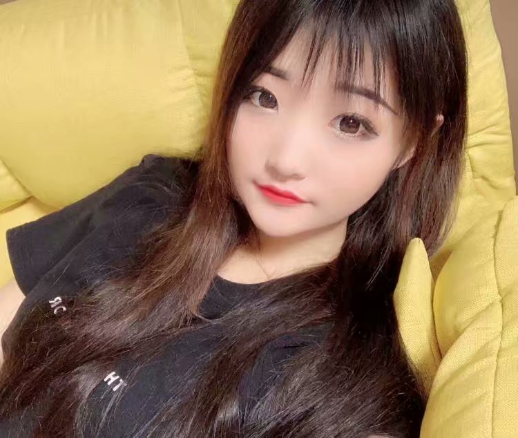 我美吗。我美吗。





40 / 作者:很少撸 / 
