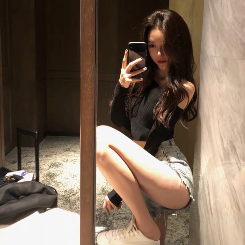 来自当我想你你信的帖子    

48 / 作者:当我想你你信 / 