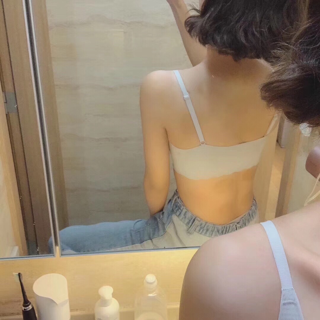 拿去花 你们的额度能用吗 能用找我

80 / 作者:不玩游戏 / 