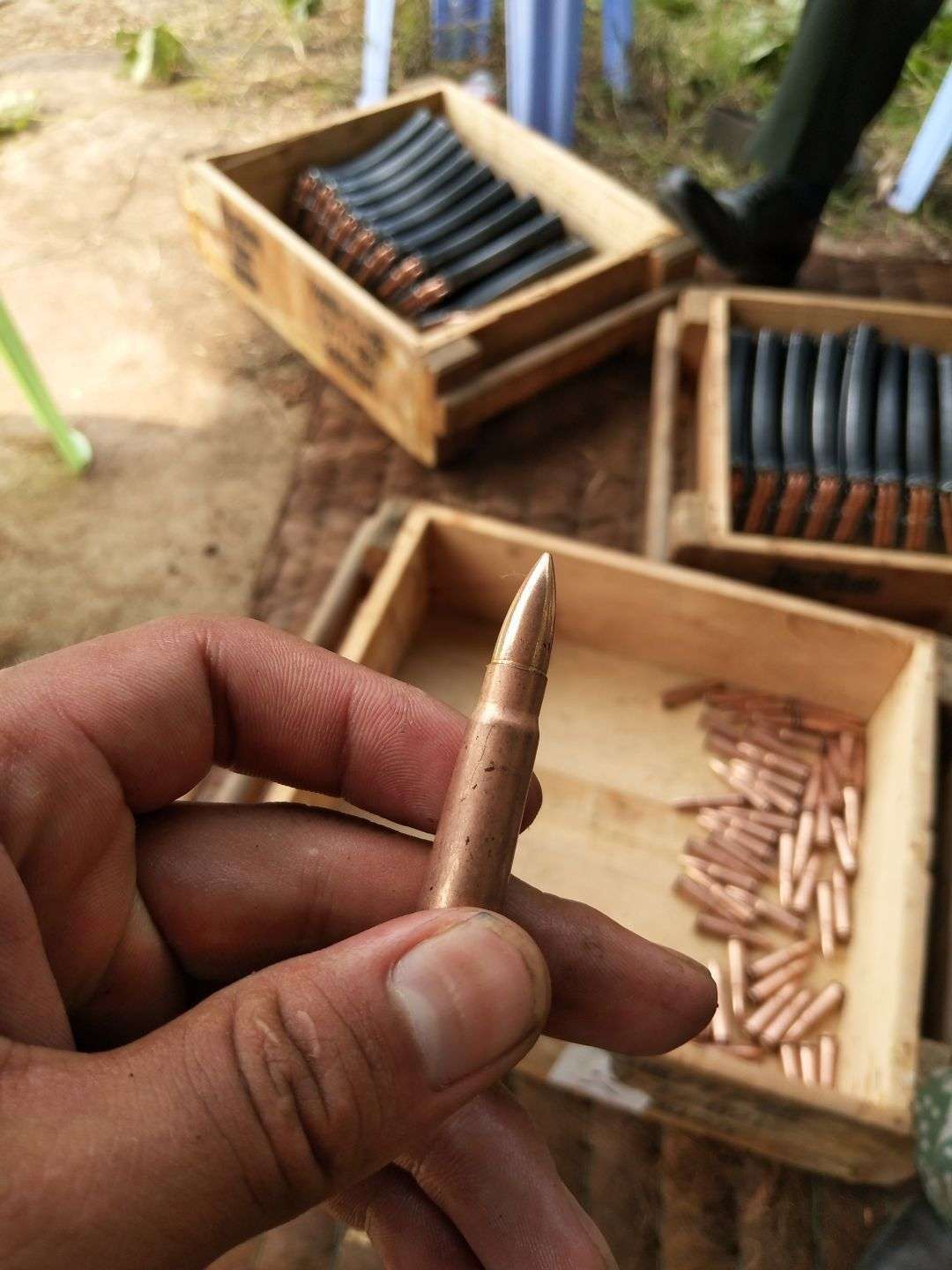 出门巡逻去了！！出门巡逻去了！！


0 / 作者:逆袭卡农 / 