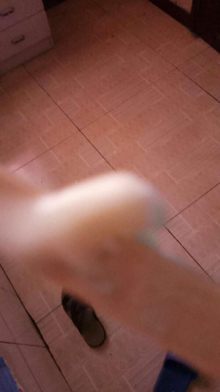 热，饿，渴，晕热，饿，渴，晕

80 / 作者:零上八度 / 
