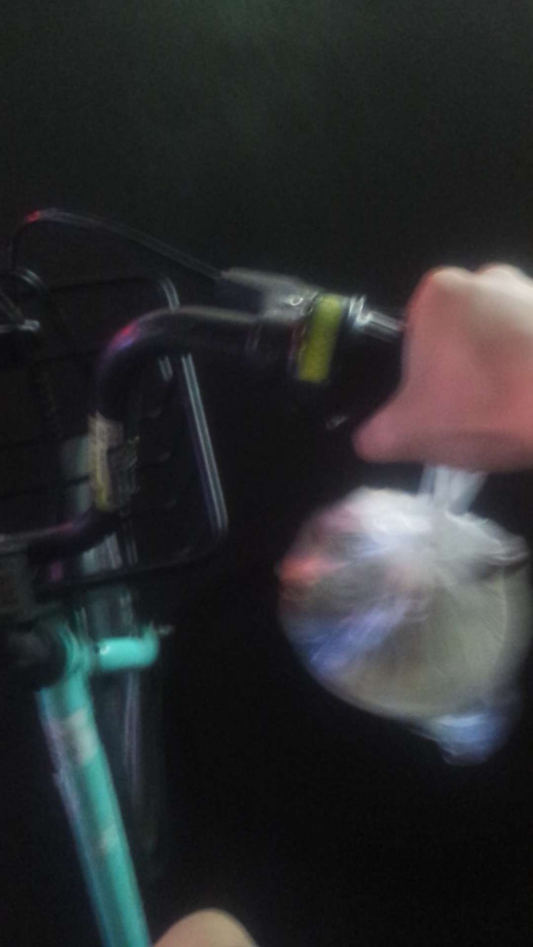 天要亡我？
充满了希望，觉得一个20多岁的小伙子有手有脚怎么也饿不S，今天微信还有450 / 作者:xinlei01 / 