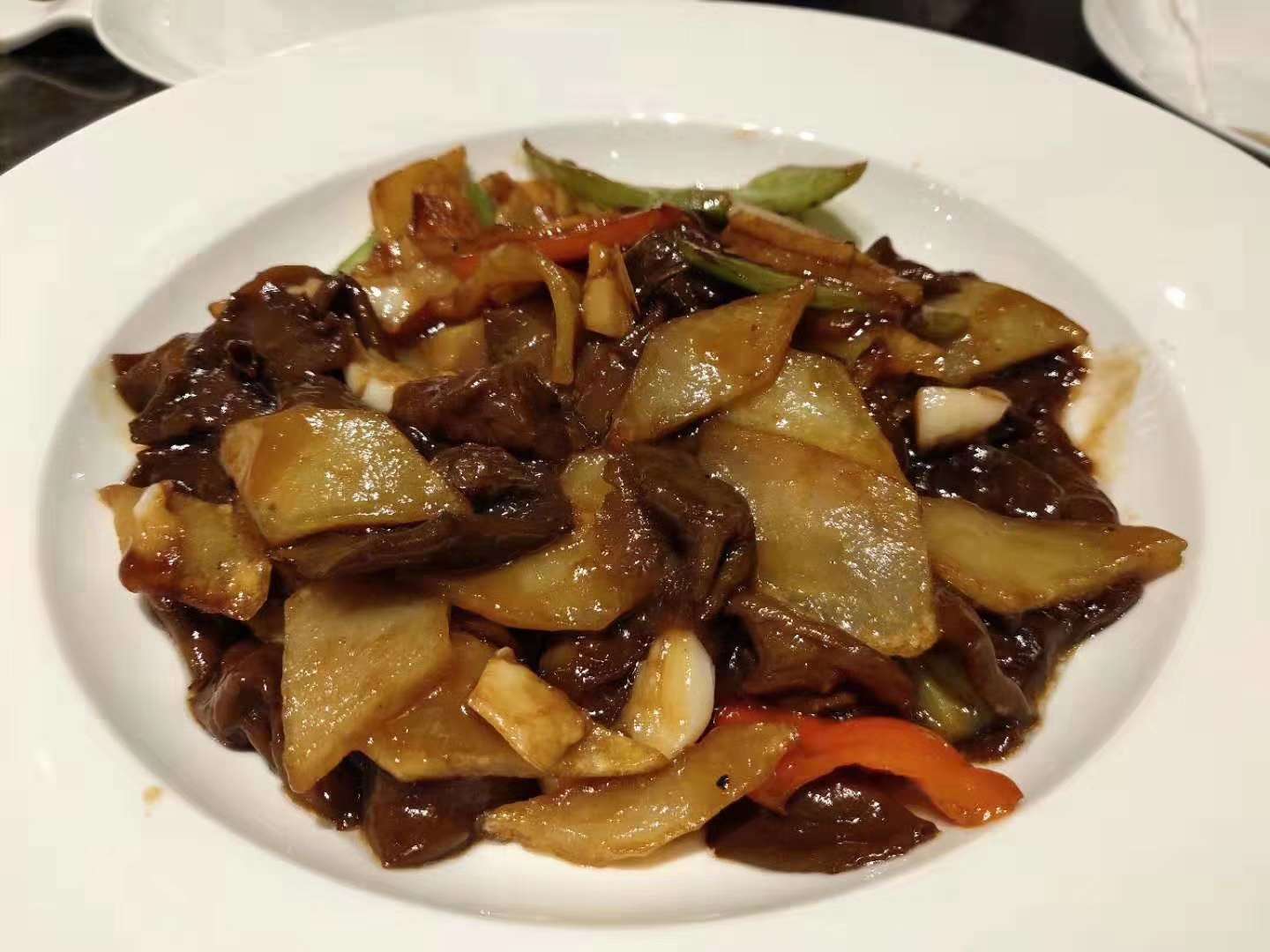 坐标0451，有睡不着的老哥吗
一起喝点，我请客


43 / 作者:夜幕路西法 / 