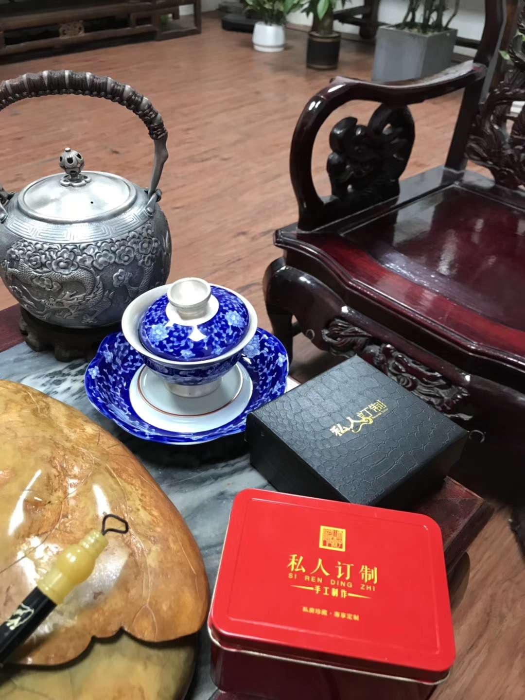 我这老黑b，就算装了处女膜也掩饰不住我曾经的糜烂

71 / 作者:13556331200 / 