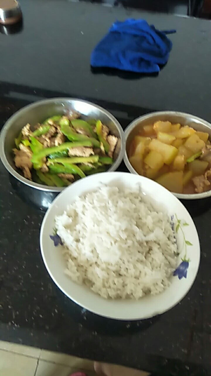 厂狗的日子，有饭吃还不错

57 / 作者:13824617402 / 