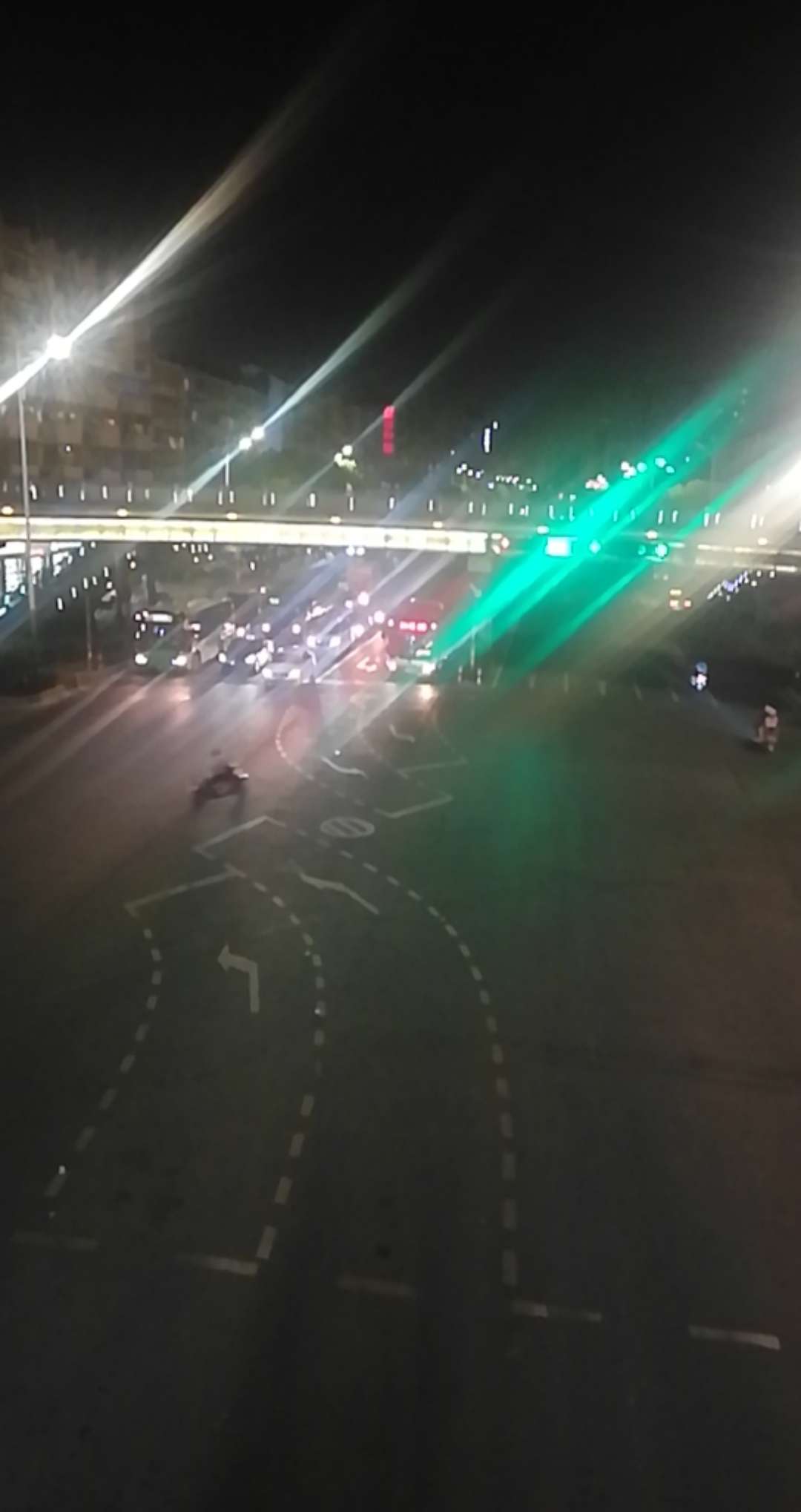 我去哪里弄两万块钱！


85 / 作者:抱走男撸友 / 