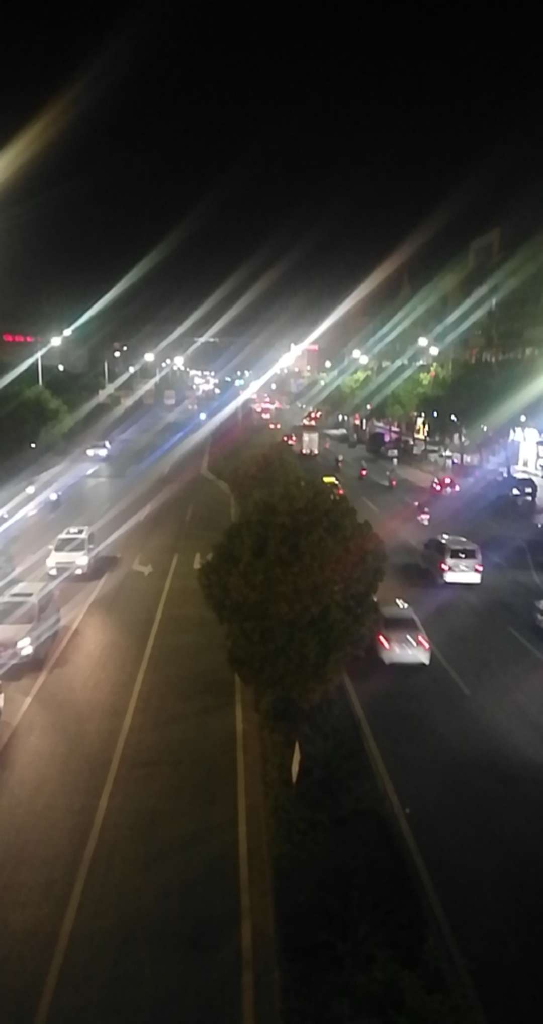 我去哪里弄两万块钱！


40 / 作者:抱走男撸友 / 
