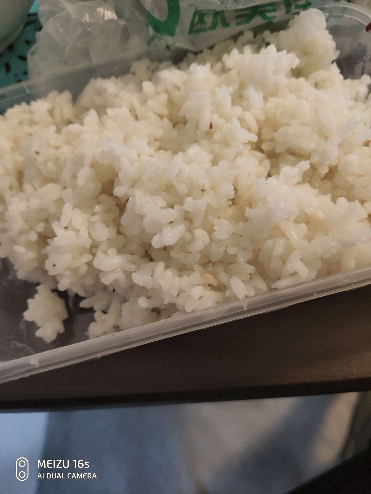 水个毛线 大家洗洗睡吧 梦里啥都有

11 / 作者:嗡嗡小蜜蜂 / 