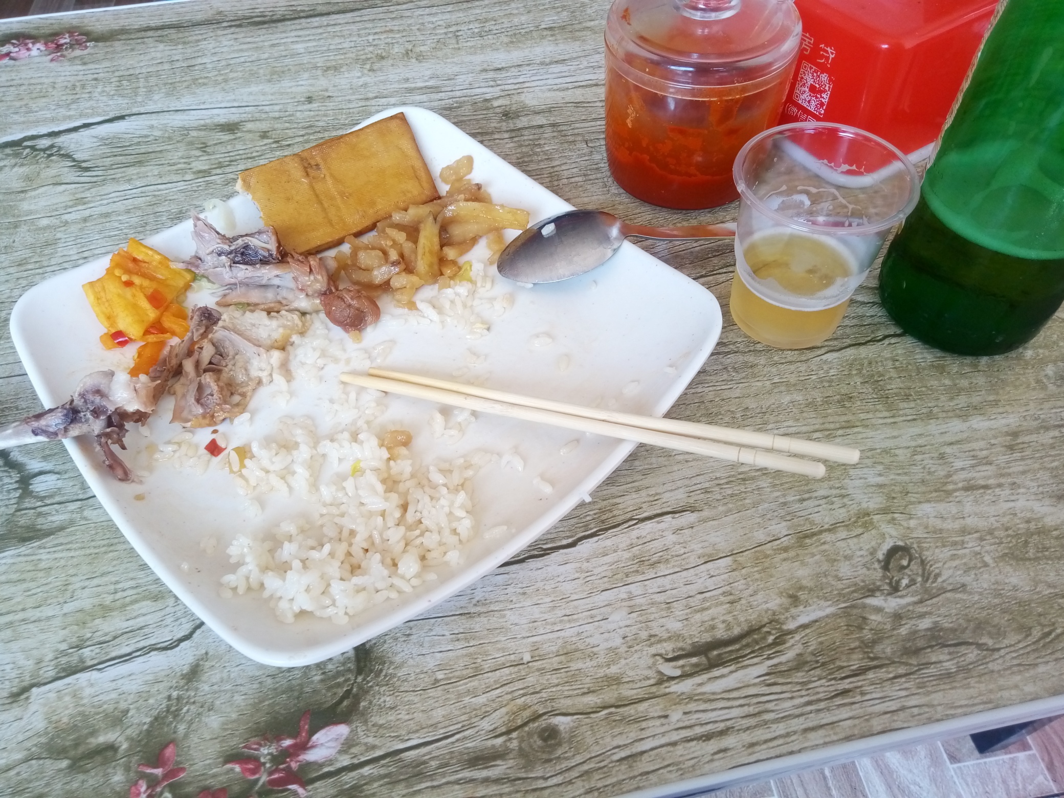 沙县大饭店，怎么办？


100 / 作者:.....y / 