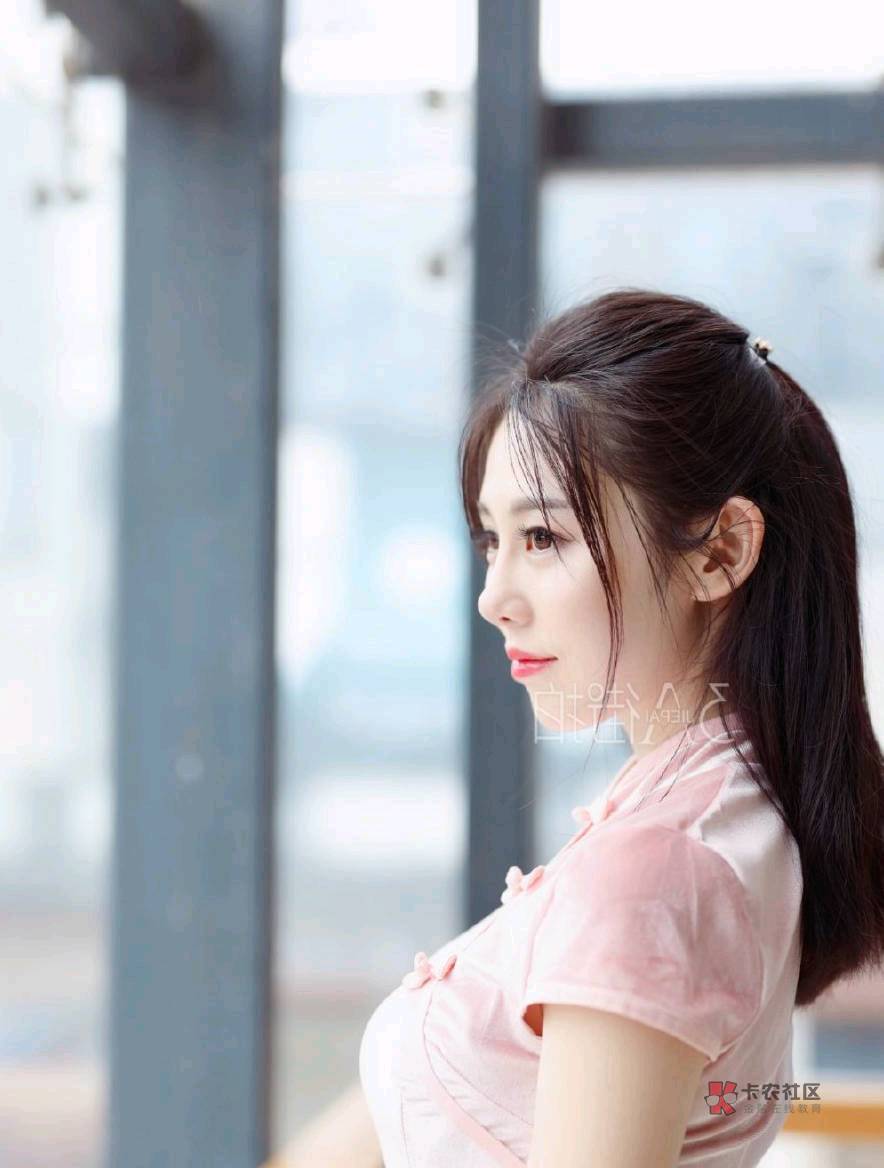 其实怎么讲呢?作为萍水相逢、不~压根就没见过面的老哥老姐们),这时候很多29 / 作者:推悲手 /          其实怎么讲呢?作为萍水相逢、不~压根就没见过面的老哥老姐们),这时候很多29 / 作者:推悲手 /