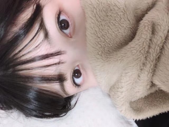 都是:)

15 / 作者:灰灰灰君 / 