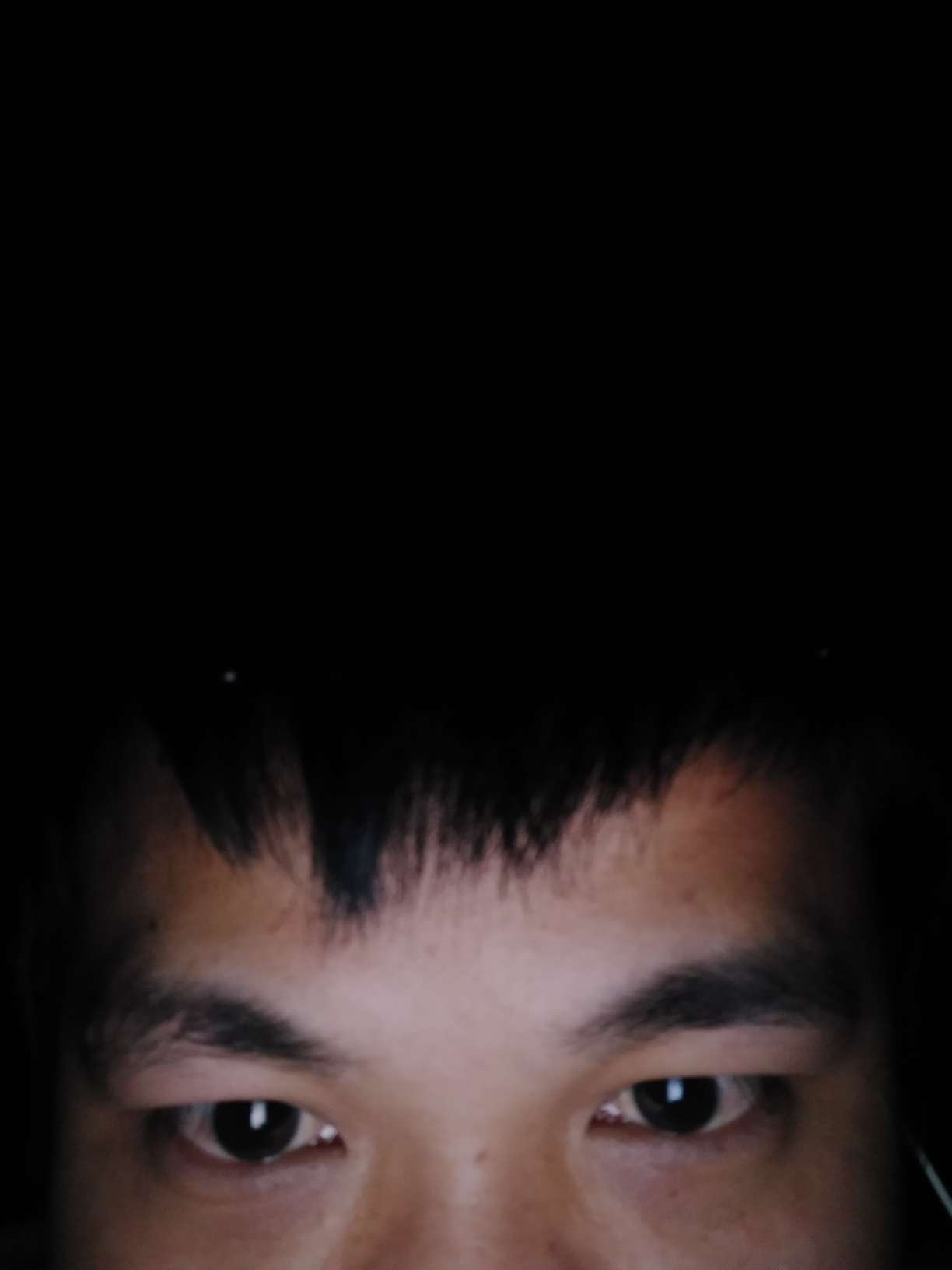突然想结束一切了哈哈哈哈可笑的生活

20 / 作者:李进威 / 