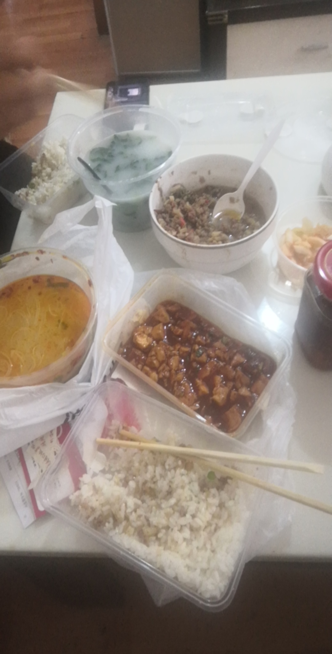 吃饭了，老哥们，混不下去了，怎么办

78 / 作者:大乐斗 / 