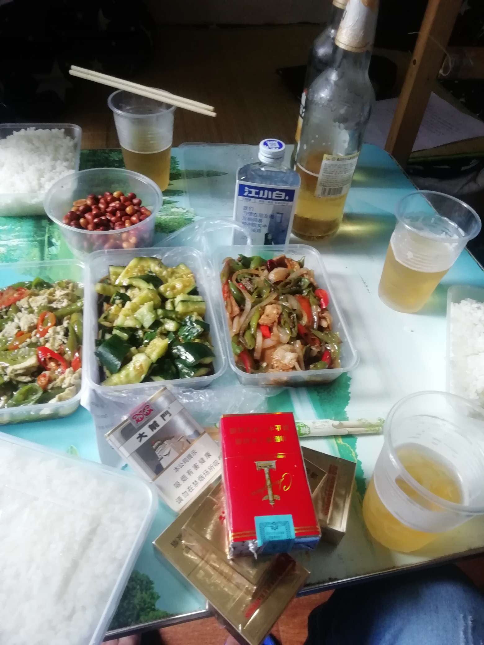 没水，不下款，只能吃




95 / 作者:酒肉和尚 / 