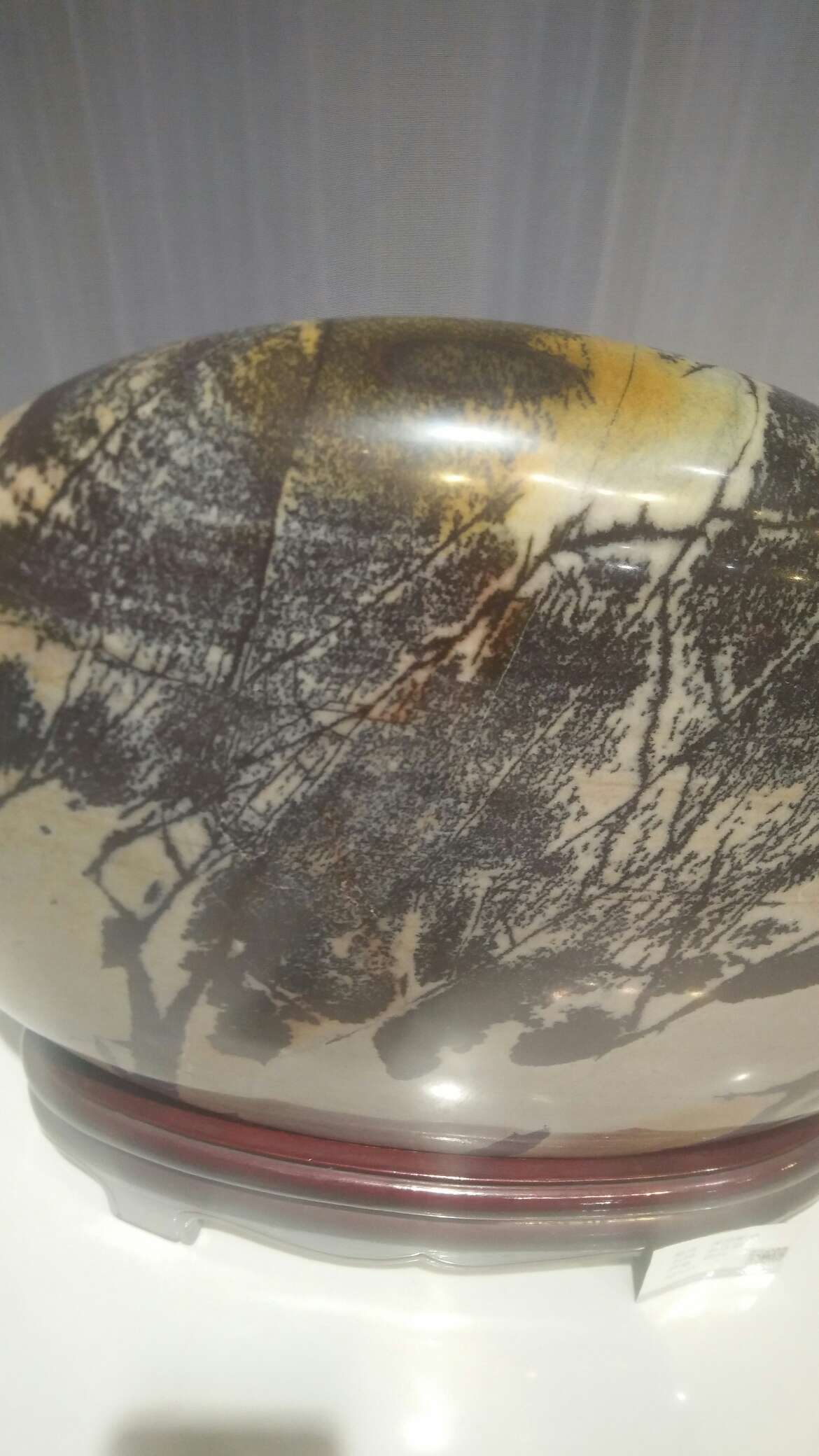 这玩样值几个钱

61 / 作者:岑裕零 / 