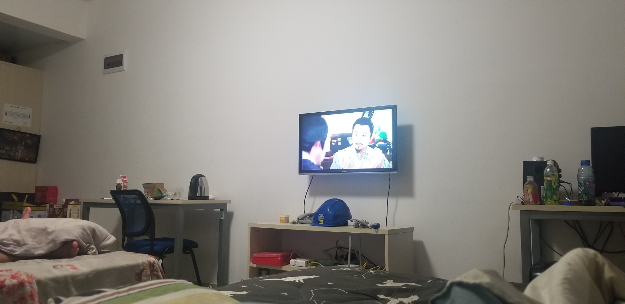 有没有老哥看得出这个宿舍是哪的

31 / 作者:蓝天龙凤 / 
