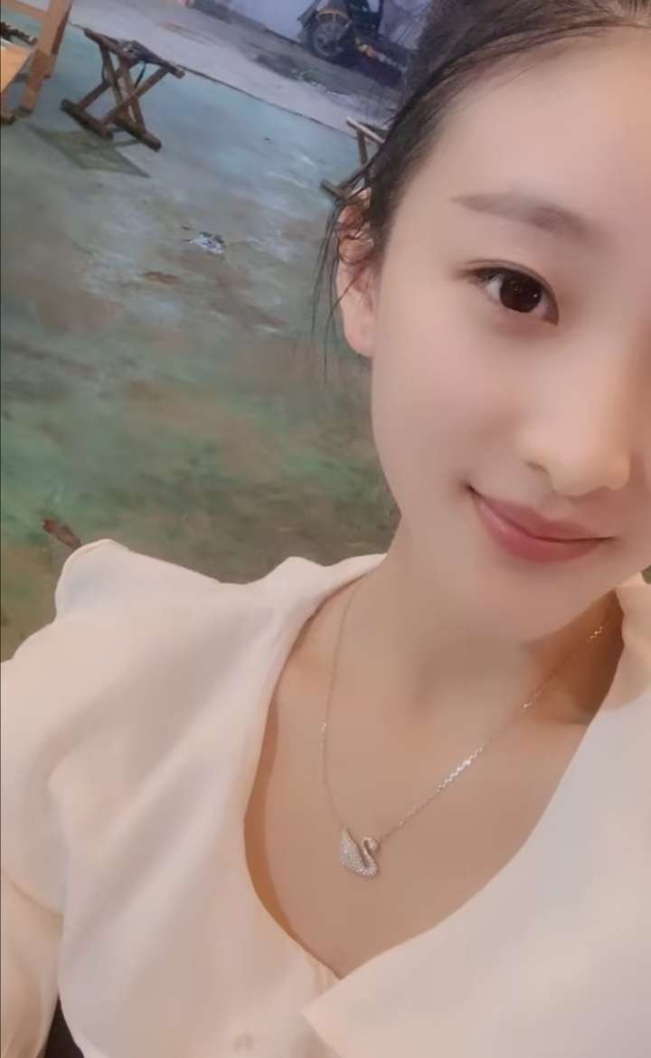 没水。今天出院，心情美美哒

83 / 作者:酒肉和尚 / 