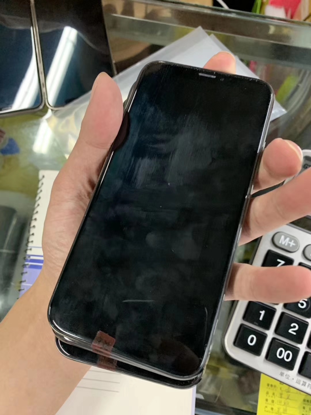 有锁无锁



40 / 作者:嗨皮5w上 / 