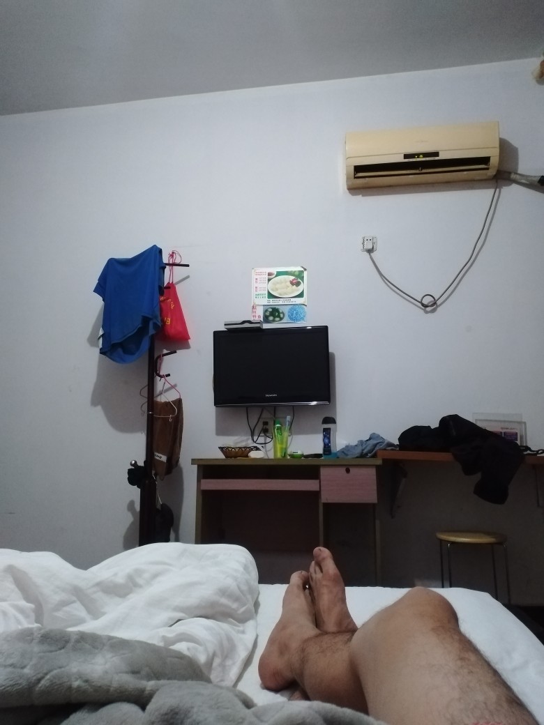 这样房子要160日了狗

69 / 作者:一事无成， / 