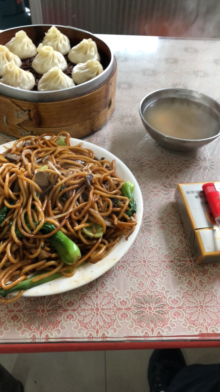 上岸以后的日子还是美滋滋啊

63 / 作者:洗白洗完会 / 