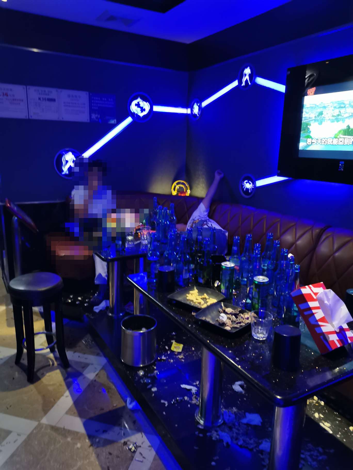 老哥们别撸口子了，赶紧戒D吧，别整天想着一步登天了，找份正经工作好好干才是正路，51 / 作者:今夕何夕ヮ / 