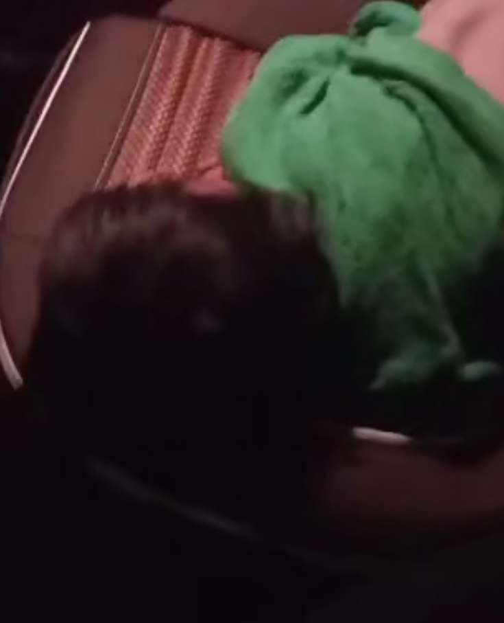   接上一贴  明天去工厂面试之前要把女儿送到我姐家  突然有点舍不得     现在回想以81 / 作者:嘎嘎嘎才发现 / 