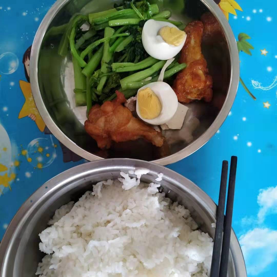 这在卡农是啥水平

93 / 作者:卡哩卡投 / 