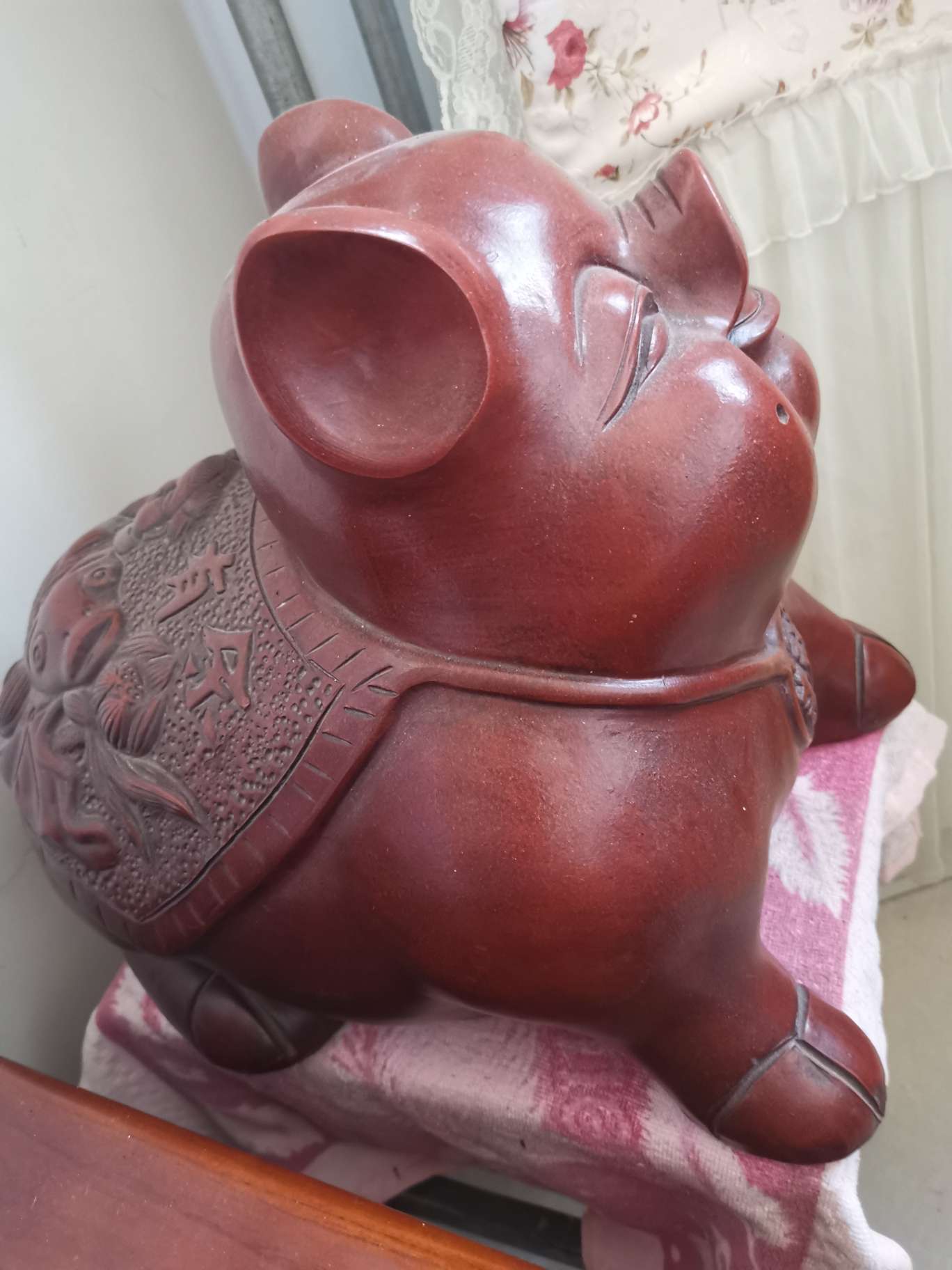 有没有老哥知道在不打碎这个存钱罐的情况下怎么把里面的钱拿出来

78 / 作者:吕景锦 / 