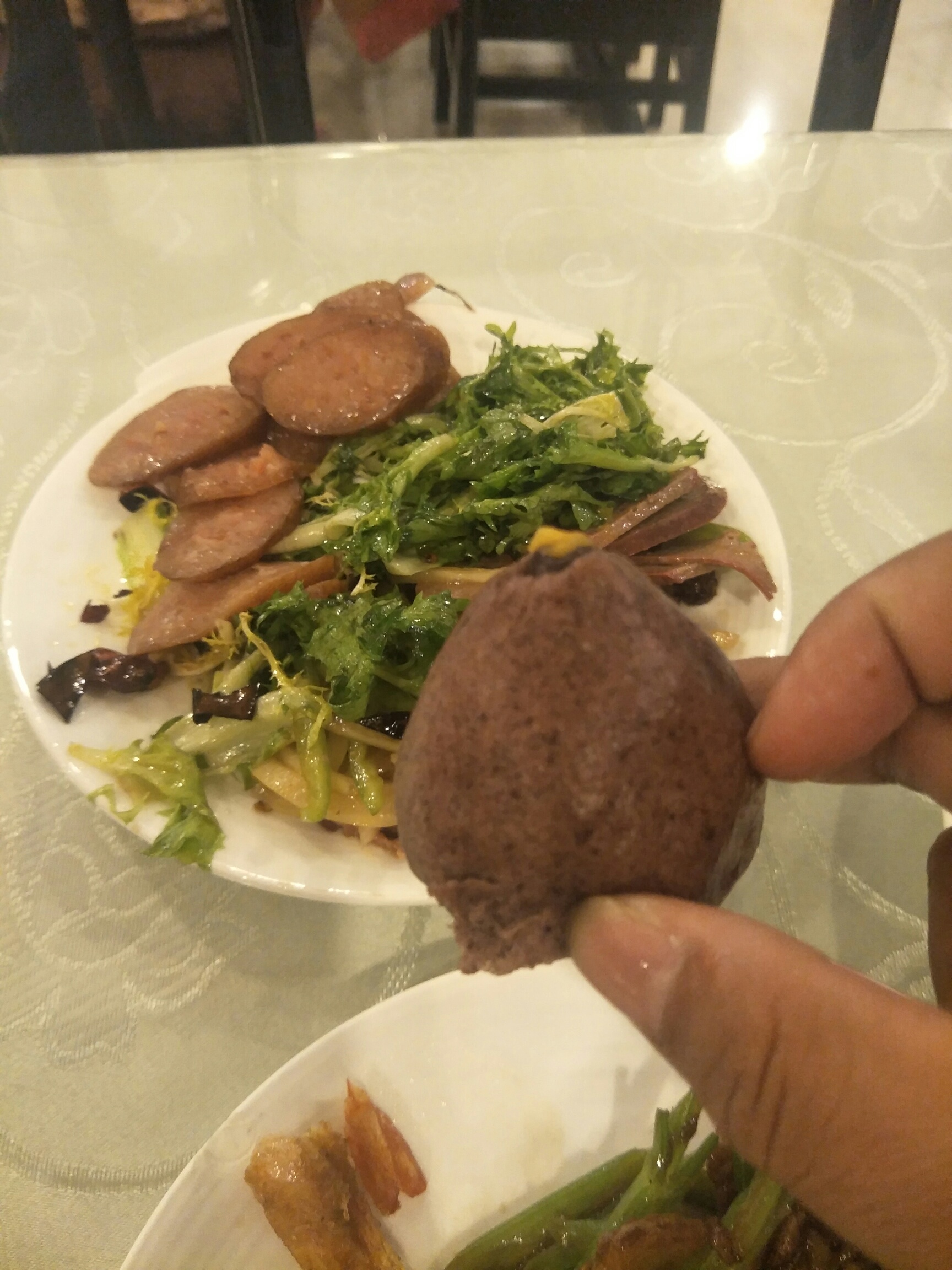 天天看级别，俺也漏漏底，我这算中下贫农了不，

52 / 作者:土坷垃敦里的 / 