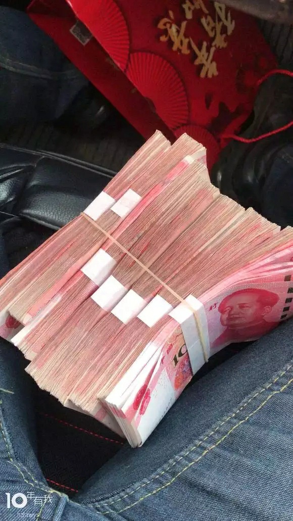 搞嘿户


34 / 作者:微。15998237077 / 