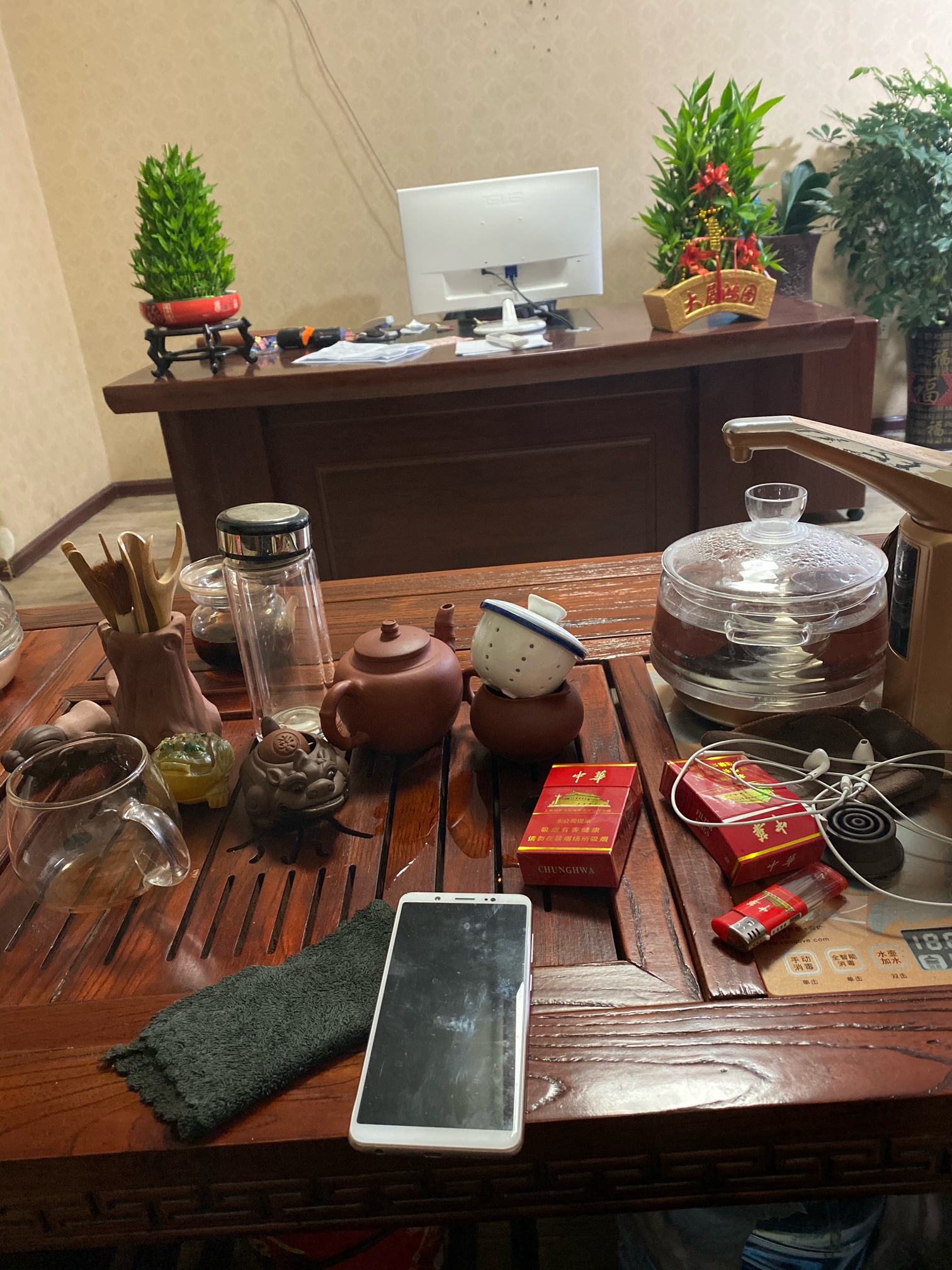 永远都是孤独的

37 / 作者:东昇三哥 / 