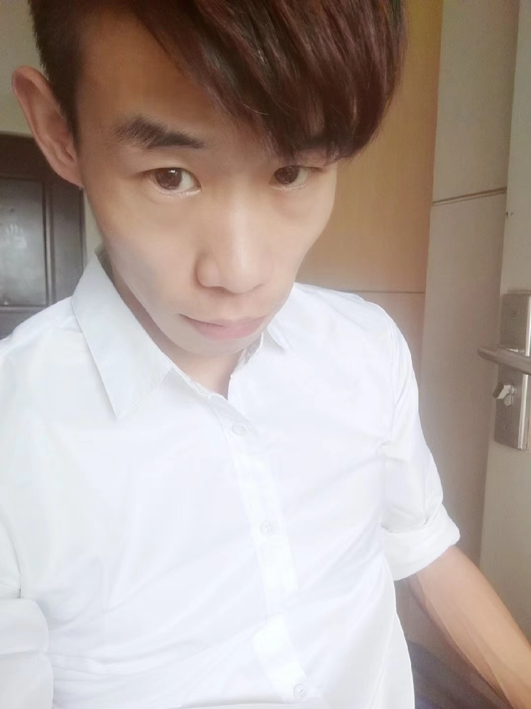 最无助的时候，也只有父母可以帮你了。我2018年3月份第一次接触除了支付宝，京东以外26 / 作者:封颜 / 