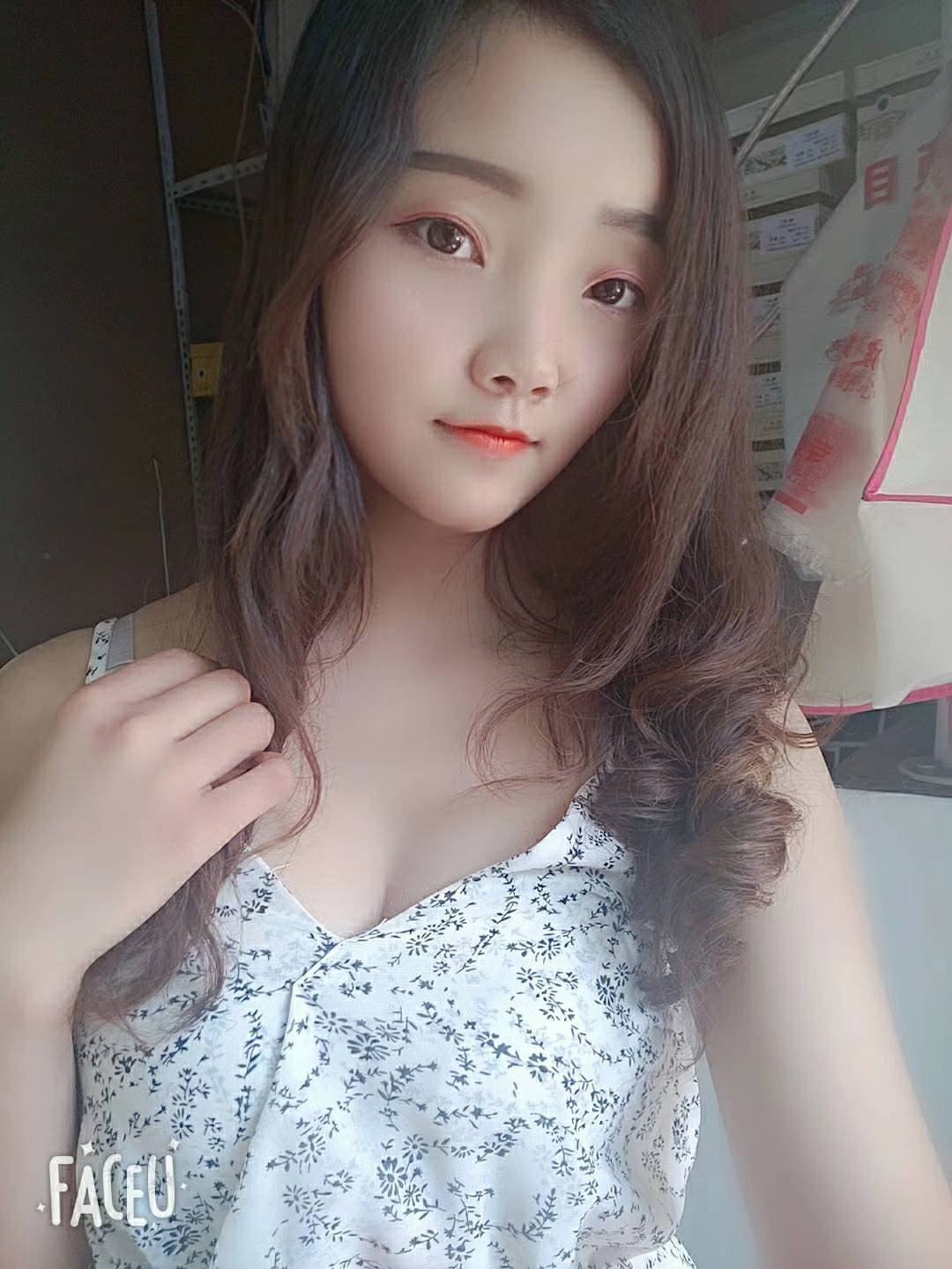 年轻人你是怎么睡得着的，快点起来撸口子

45 / 作者:《老公》 / 