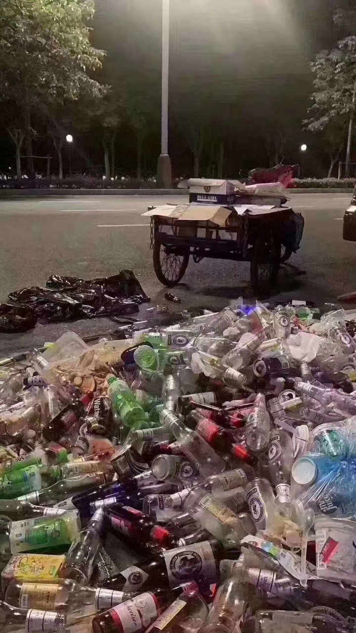 一人团10块，1楼，10楼，15楼，20楼，25楼，回复超过两条和主页禁访的推到下一楼。祝66 / 作者:求网黑口子 / 