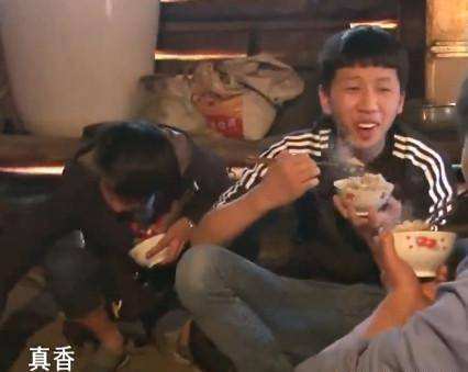 有没有女卡友，救我
请你吃大餐

39 / 作者:帅帅帅少帅 / 
