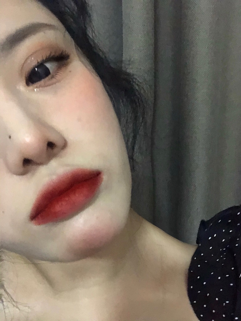 活着容易 生活太难了


100 / 作者:怎么吃不饱. / 