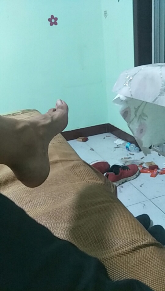 赌徒聚集地吗？组织在这里吗？哈哈
一星期没吃过一顿饱饭了，现在肚子饿的咕咕叫
房租82 / 作者:啾咪一口 / 