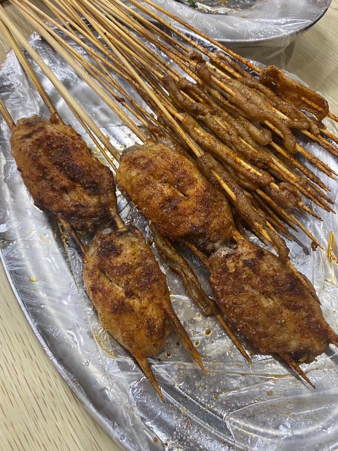 刚睡醒，随便吃吃吧

28 / 作者:-半梦半醒 / 
