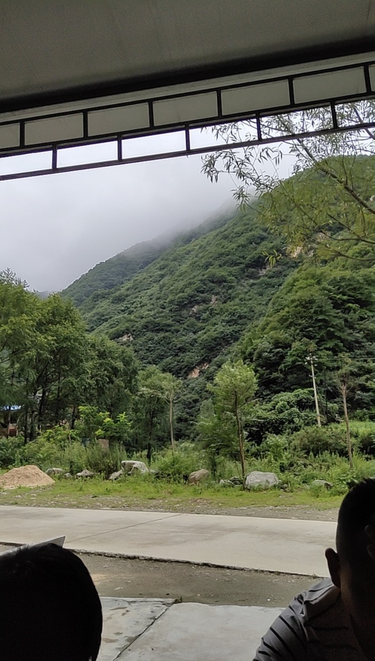 水贴

84 / 作者:一个丶人 / 