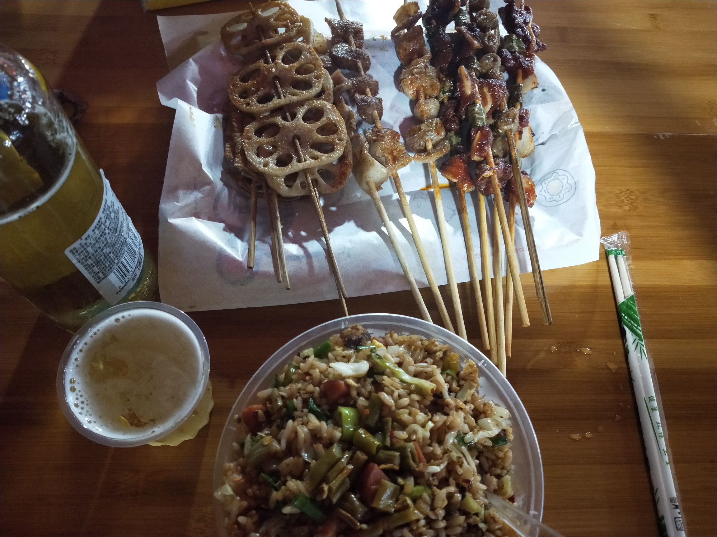 挂壁一天了，饿S了。终于有的吃了

76 / 作者:knsq30 / 