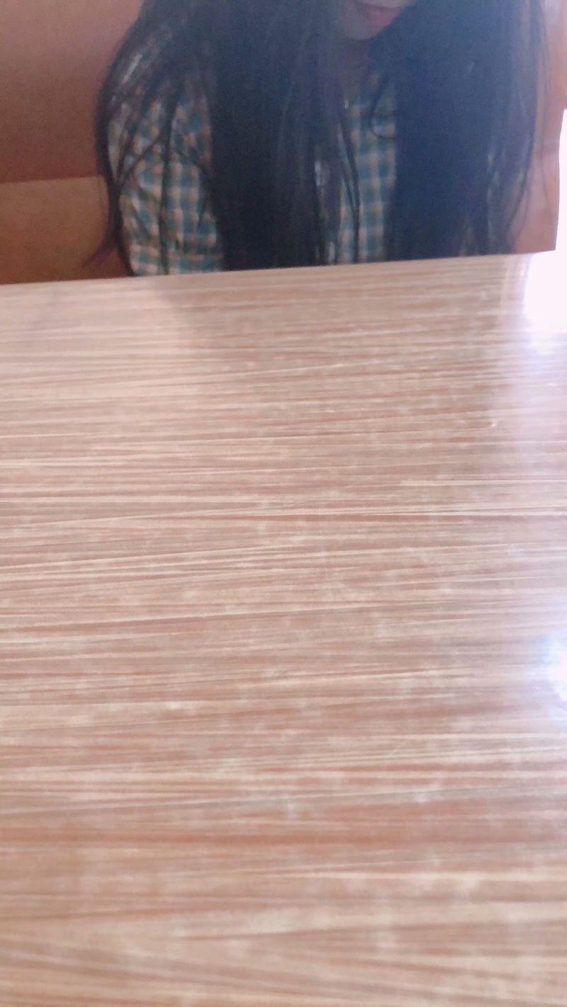 胸弟们，想个招啊，有什么办法能睡了她？刚约出来的厂妹，上班聊了几天，好不容易软磨22 / 作者:坚强的泡沫 / 