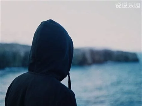 有钱切记无钱日
落难何曾见几人
人来求我三春雨
我求他人六月霜
失势莫忘恩人帮
得势50 / 作者:酒肉和尚 / 