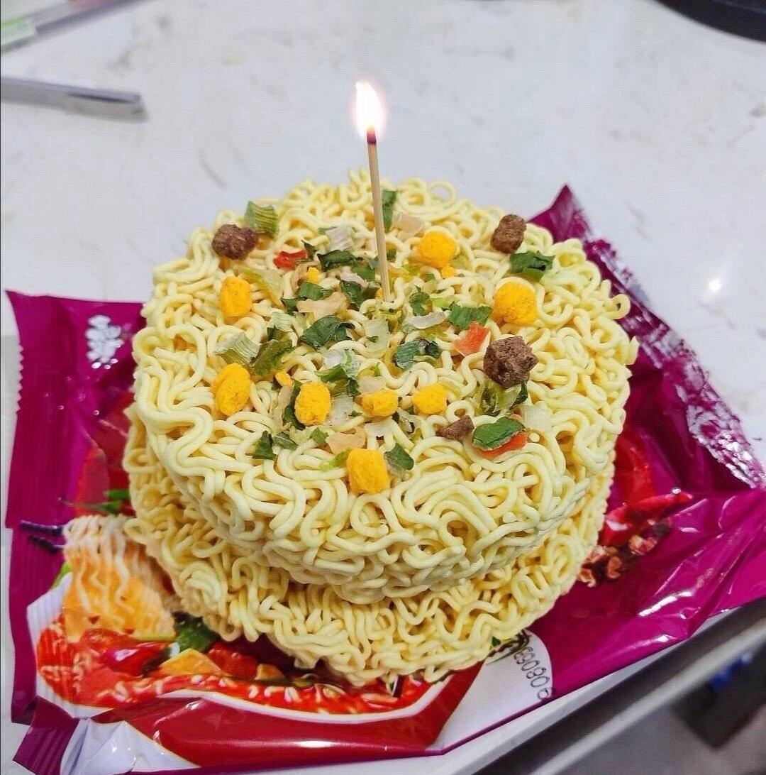 生日快乐


56 / 作者:朕还能撸 / 