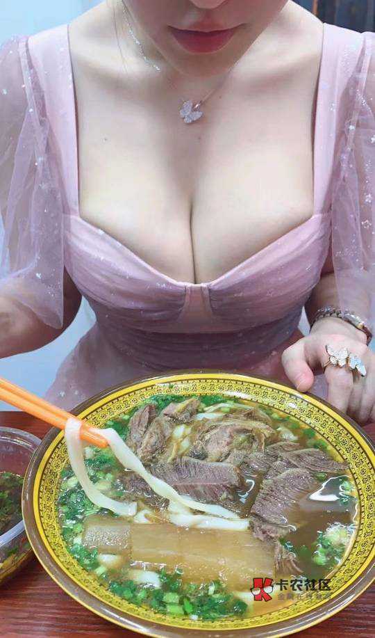 深圳龙岗有没有老哥没工作没饭吃的，我是其中一个，快.了唉，

10 / 作者:hai199588 / 