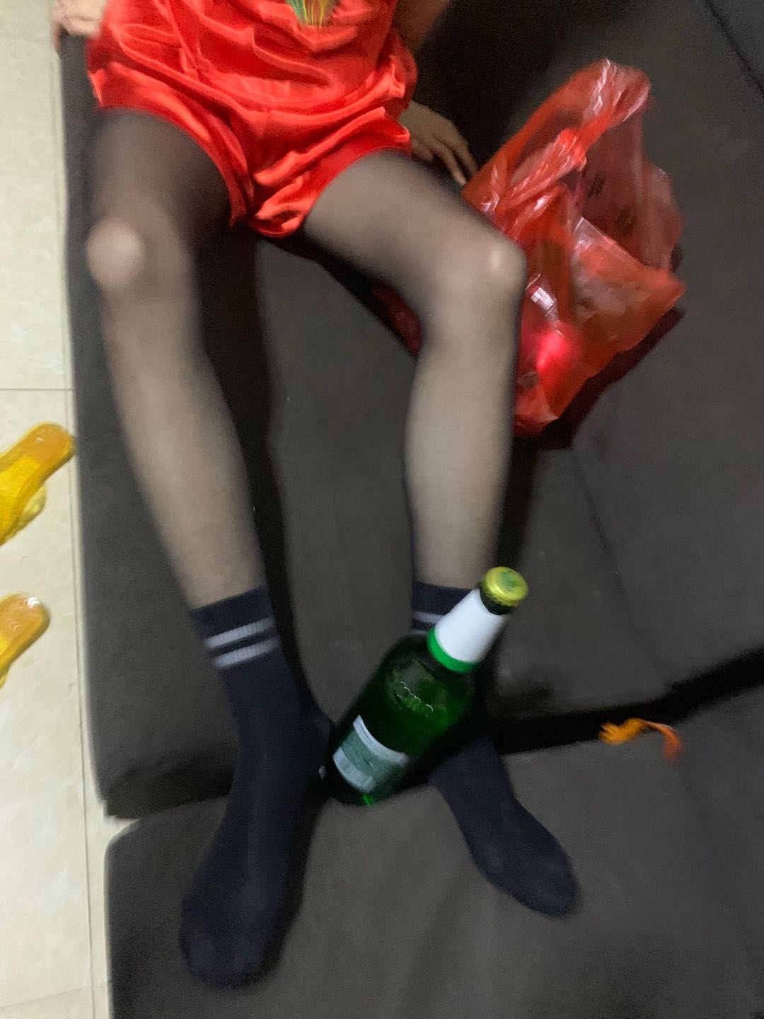 海盗哥归来，调教女朋友


96 / 作者:夹了逼海盗 / 