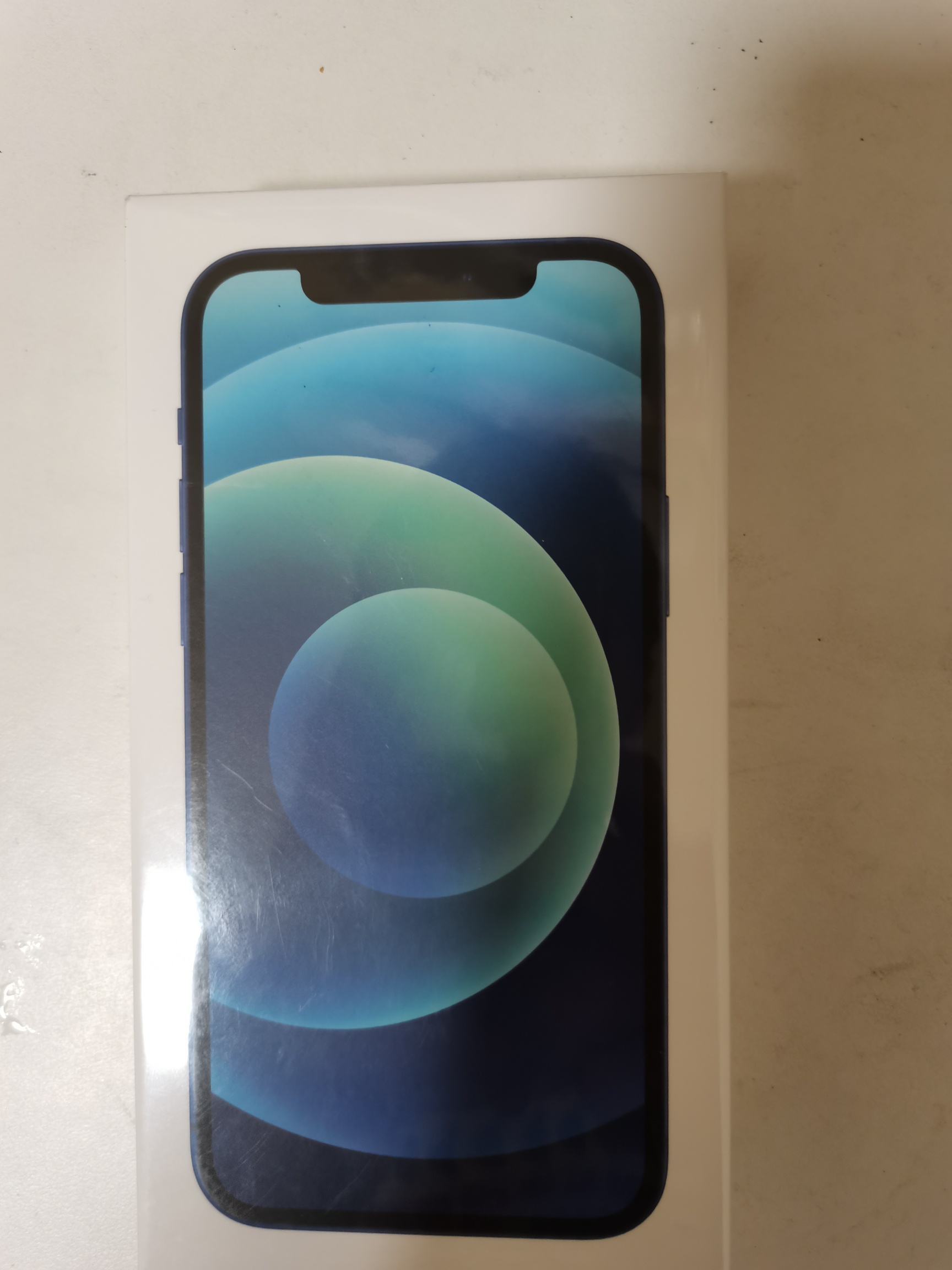 老哥们,刚刚租了两个苹果12 128g,现在到货了,现在大概能卖多少钱  74